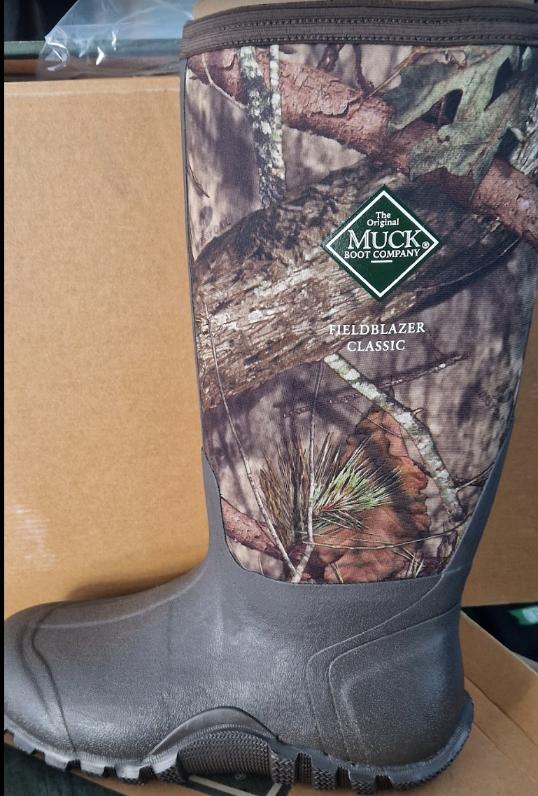 Donated by Muckboots. Camouflage boots size 8.